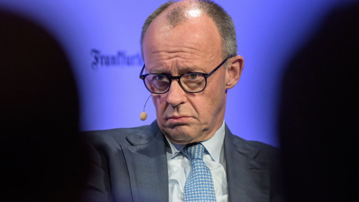 Neuer Kummer f&uuml;r Friedrich Merz: Zus&auml;tzlich zu den Wirtschaftsproblemen, die Deutschland ohnehin belasten, muss der Bundeskanzler jetzt auch mit einer d&uuml;steren Wachstumsprognose von Experten fertig werden. (Foto)