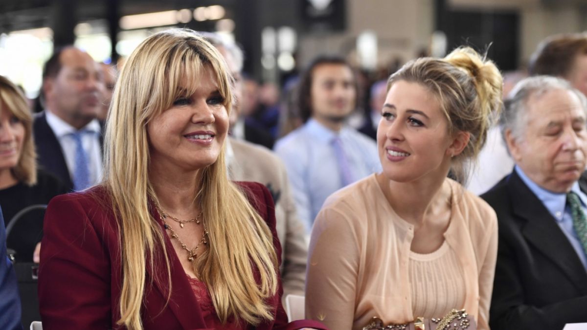 Michael Schumachers Ehefrau Corinna und Tochter Gina Maria Schumacher teilen eine Leidenschaft f&uuml;r den Reitsport - f&uuml;r Schumi-Tochter Gina war der Sport nach dem tragischen Unfall ihres Vaters ein rettender Ausweg. (Foto)