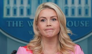 Karoline Leavitt blamierte sich mit einem Lob für Donald Trump.