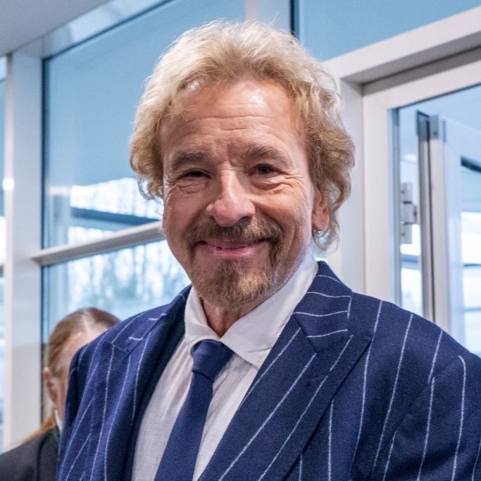 Funkstille beendet - neue Fotos von krebskrankem Entertainer veröffentlicht