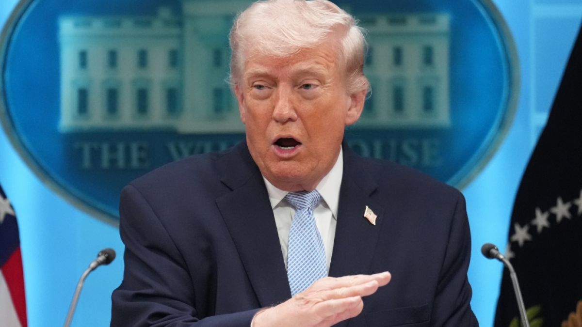 Donald Trump will mit einem knallharten Ultimatum und unfl&auml;tigen Drohungen die &Ouml;ffnung der Stra&szlig;e von Hormus erzwingen. (Foto)