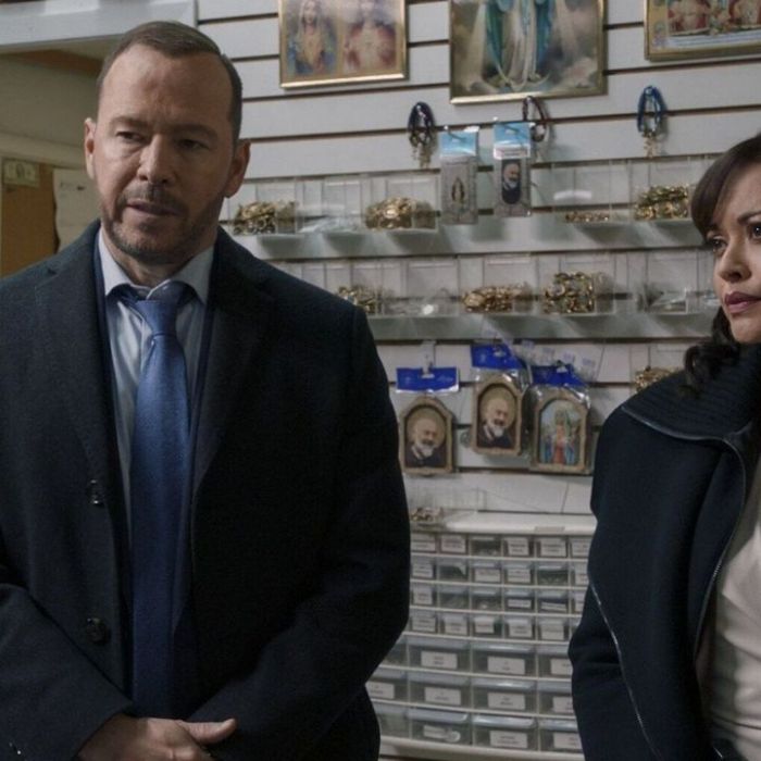 Wiederholung von Folge 13 im TV und online