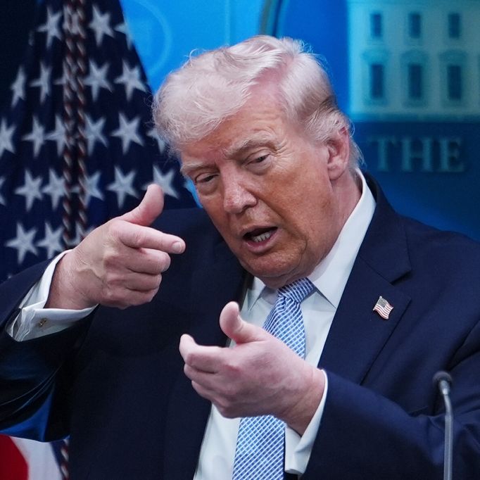 90 Minuten vorm Knall - Trump stoppt Iran-Schlag in letzter Sekunde