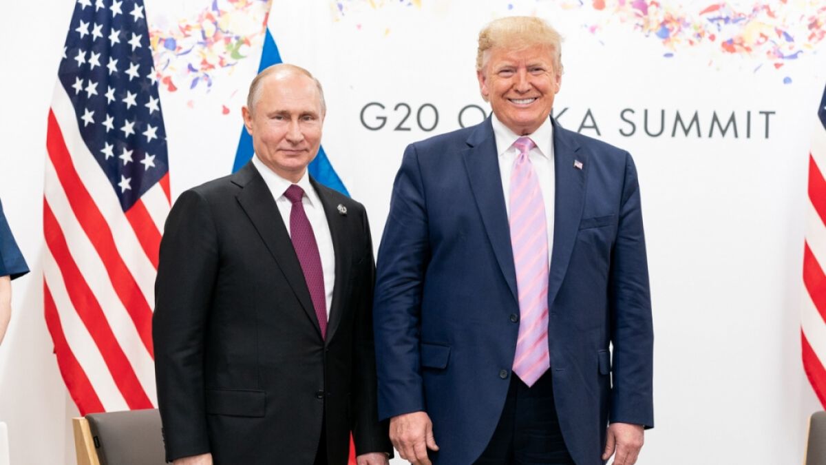 Donald Trump muss sich Vorw&uuml;rfe gefallen lassen, Wladimir Putins Wunschliste St&uuml;ck f&uuml;r St&uuml;ck abzuarbeiten. (Foto)