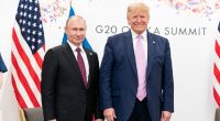 Donald Trump muss sich Vorwürfe gefallen lassen, Wladimir Putins Wunschliste Stück für Stück abzuarbeiten.