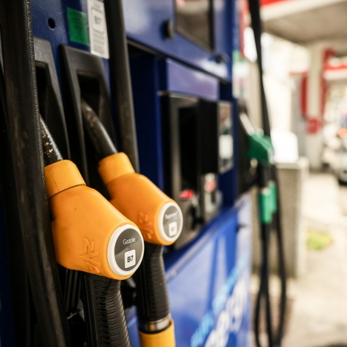 Spritpreise bleiben hoch – macht die neue 12-Uhr-Regel alles noch schlimmer?