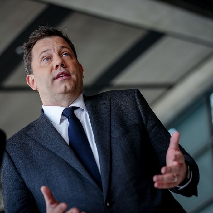 Spritpreis-Explosion füllt Steuerkasse von Bundesfinanzminister Klingbeil