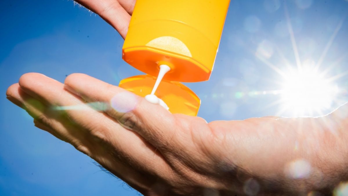 Sonnenschutz beginnt nicht erst im Sommer. (Foto)