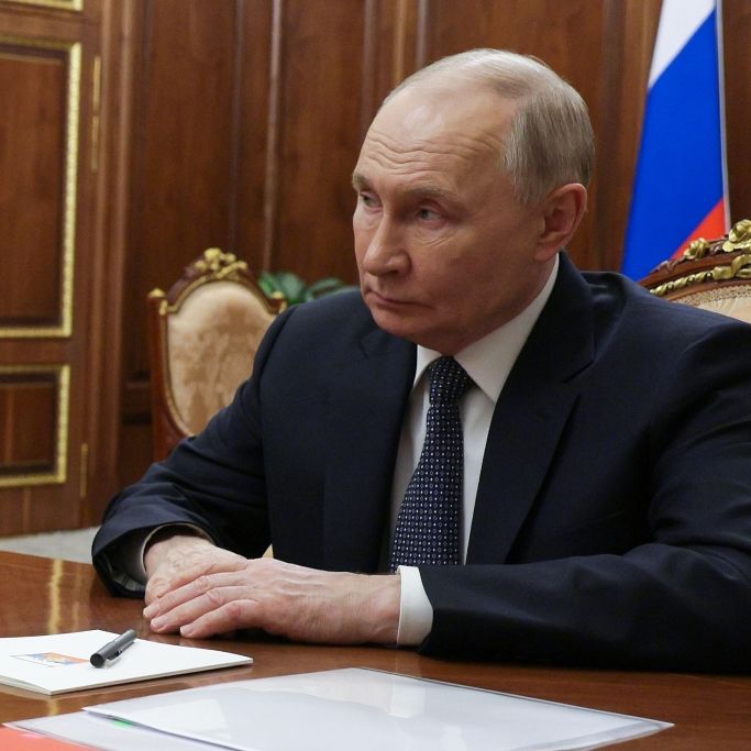 Spionage-Coup des Kreml-Chefs aufgeflogen - Putin droht mit Kriegsschiff-Einsatz