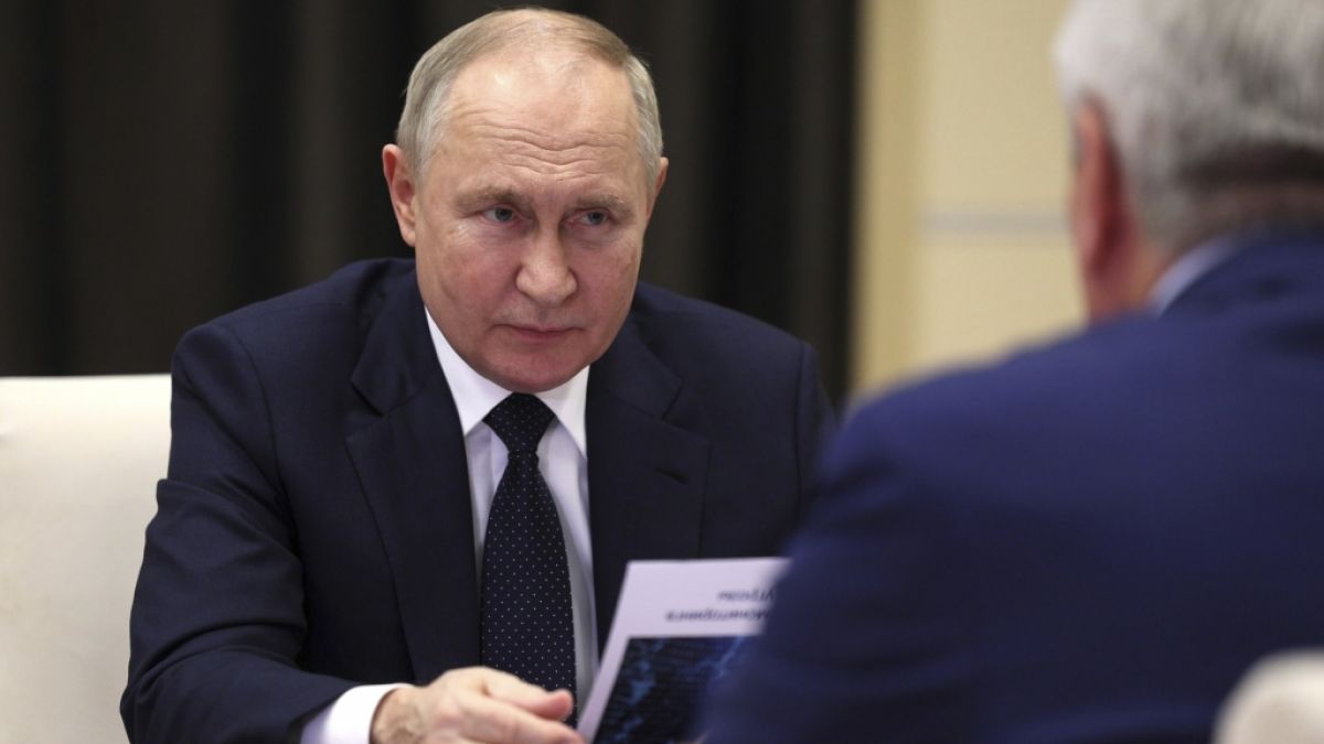 Lie&szlig; Wladimir Putin in Russland den Messengerdienst Telegram sperren, weil er bald eine unpopul&auml;re Entscheidung zum Ukraine-Krieg trifft? (Foto)