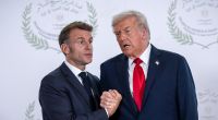 Emmanuel Macron hat sich offen gegen Donald Trumps Iran-Kurs gestellt.
