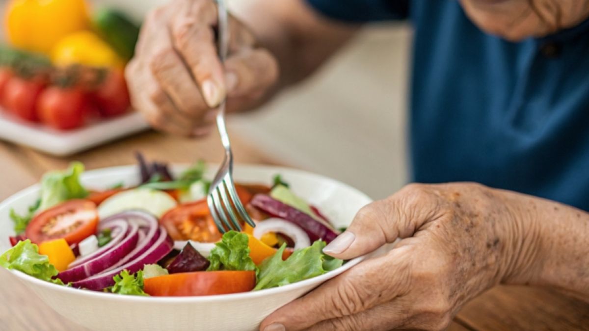 Ihre Ern&auml;hrung kann ihre Gehirnleistung im Alter stark beeinflussen. (Foto)