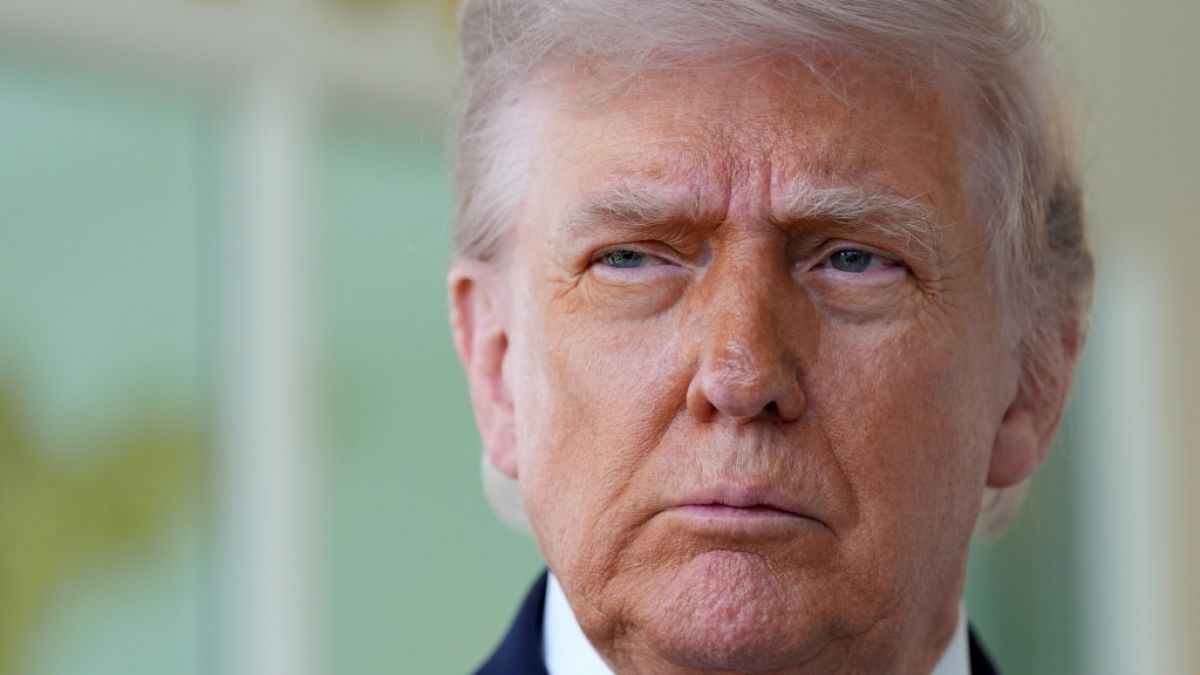 Nach den ersten gescheiterten Verhandlungen spricht US-Pr&auml;sident Donald Trump nun von einem Anruf aus dem Iran. Man sei bereit f&uuml;r einen Deal. (Foto)