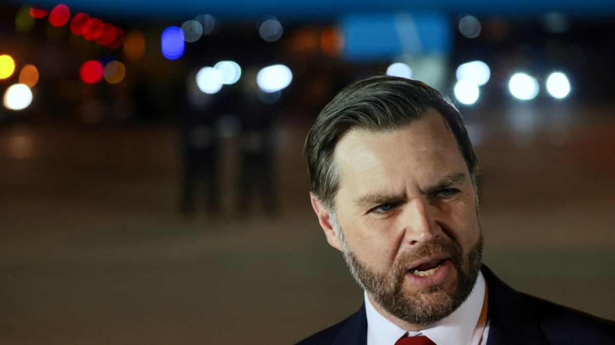 J.D. Vance steht wegen seiner umstrittenen Papst-Aussagen in der Kritik. (Foto)