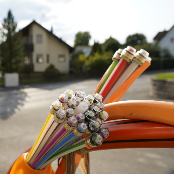 Wie Ihre Gespräche über Glasfaser abgehört werden können