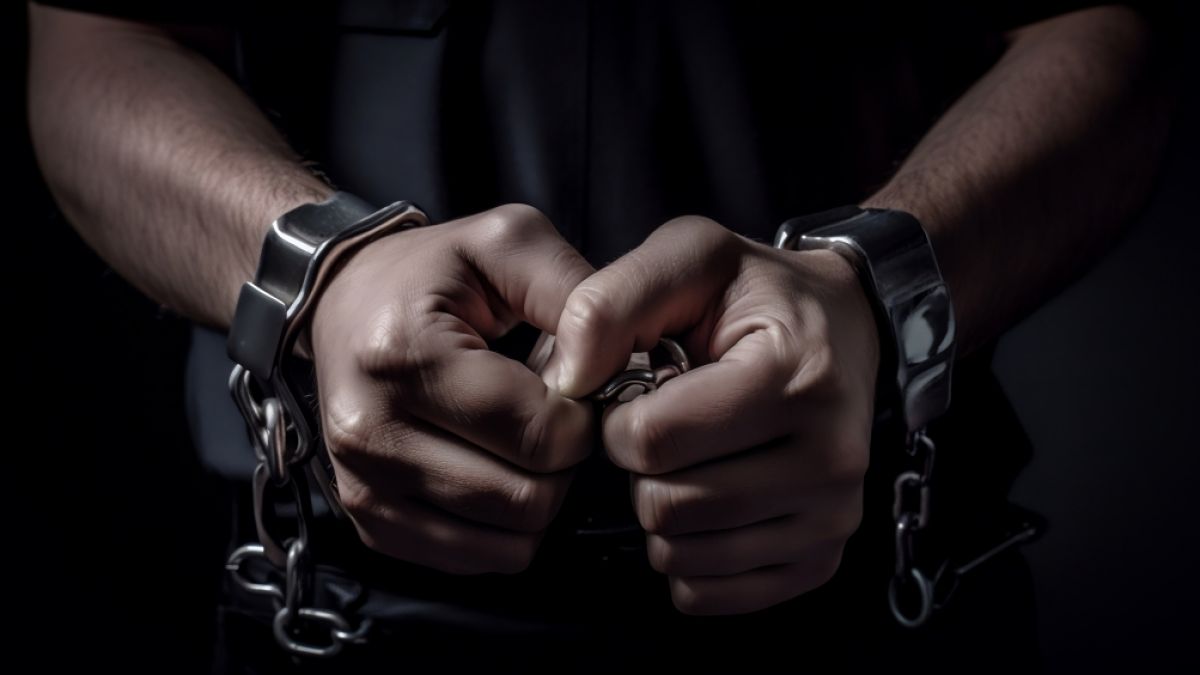 Der US-Musiker D4vd wurde wegen Mordverdachts verhaftet. &Uuml;ber die Anklage wird noch entschieden (Symbolbild). (Foto)