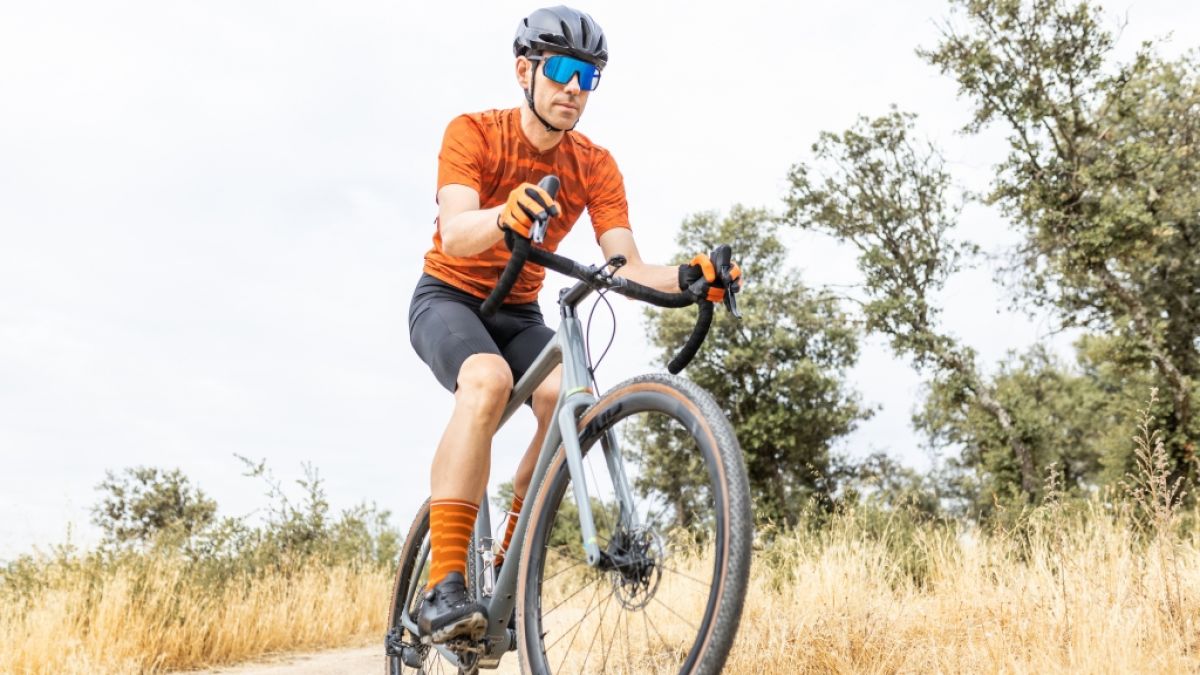Gravelbikes eigenen sich zum Offroad-Fahren - doch mit einem Mangel k&ouml;nnen schnell Unf&auml;lle passieren. (Foto)