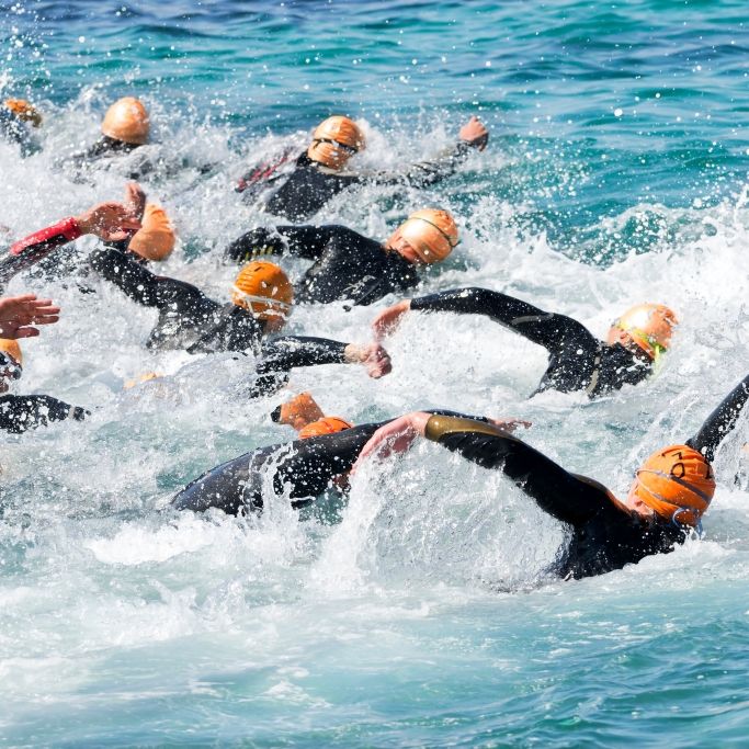 Influencerin (38) ertrinkt bei Triathlon im See - Helfer sind erschüttert