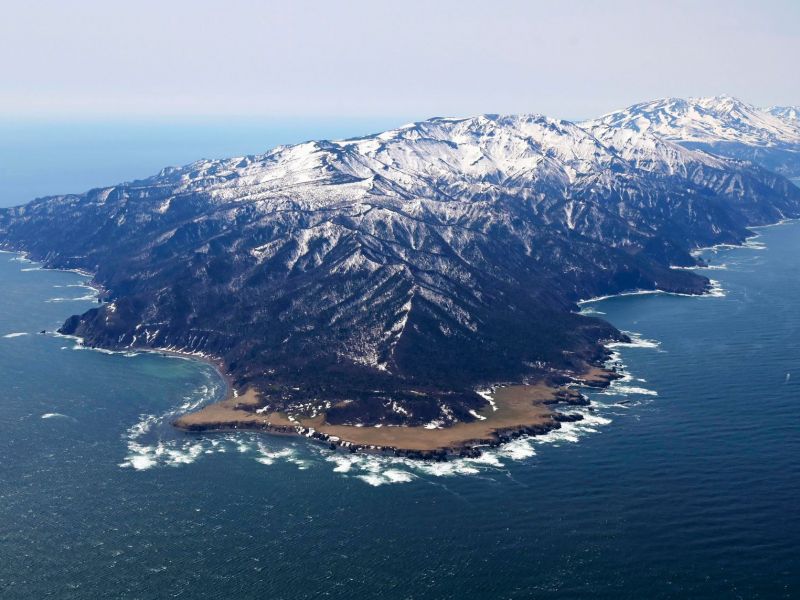 Heftiges Erdbeben erschüttert Japan: 3 Meter hohe Wellen möglich - Tsunami-Warnung herausgegeben