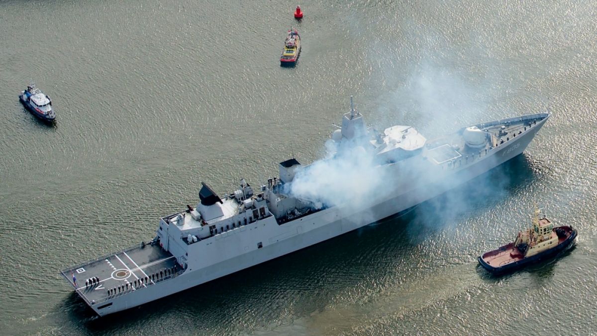 Die niederl&auml;ndische Fregatte Evertsen konnte durch einen geheimen Tracker &uuml;ber 24 Stunden verfolgt werden. (Foto)