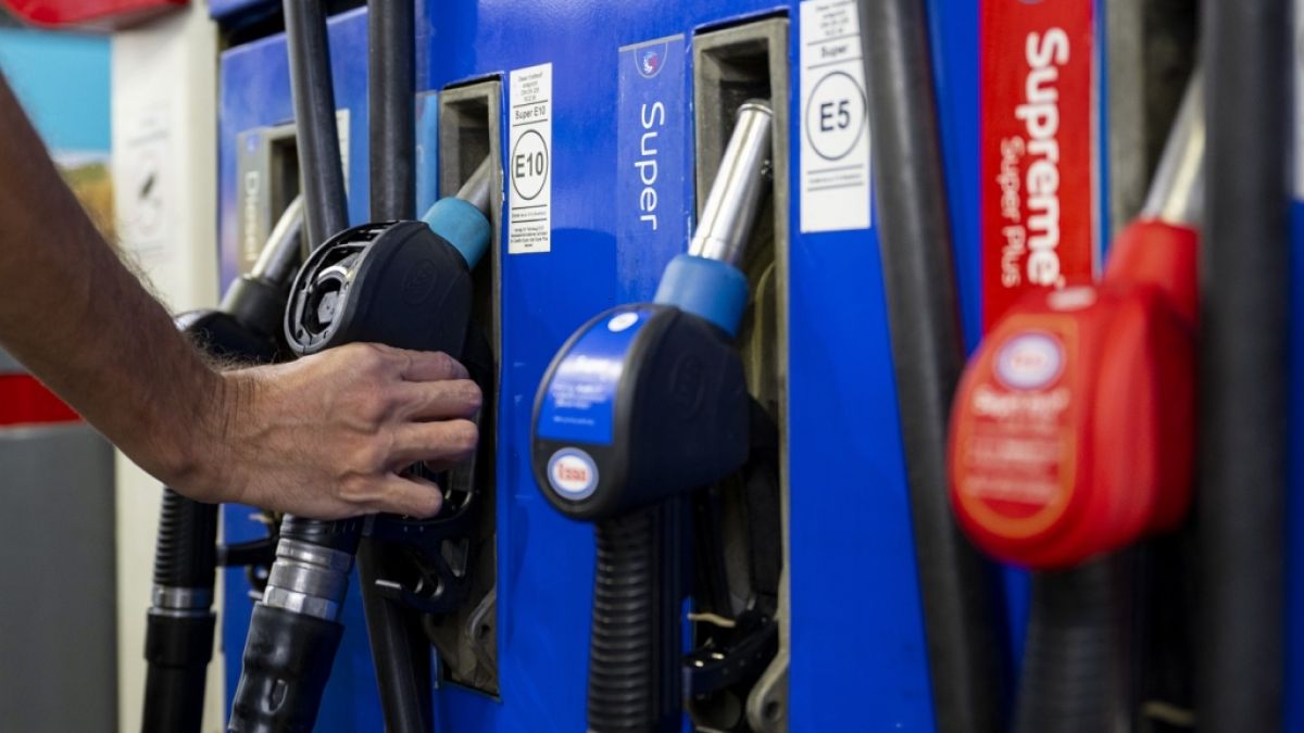 Am 1. Mai soll der Tankrabatt kommen - wie viel billiger werden Benzin und Diesel? (Foto)