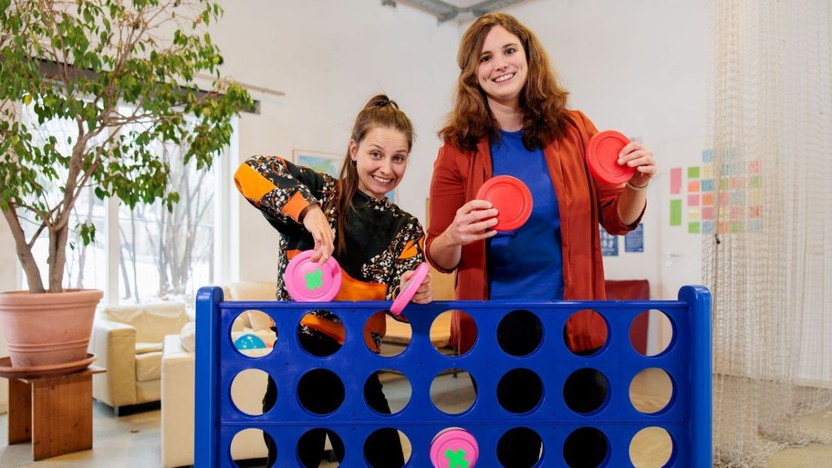 Checkerin Marina bei KiKA (Foto)