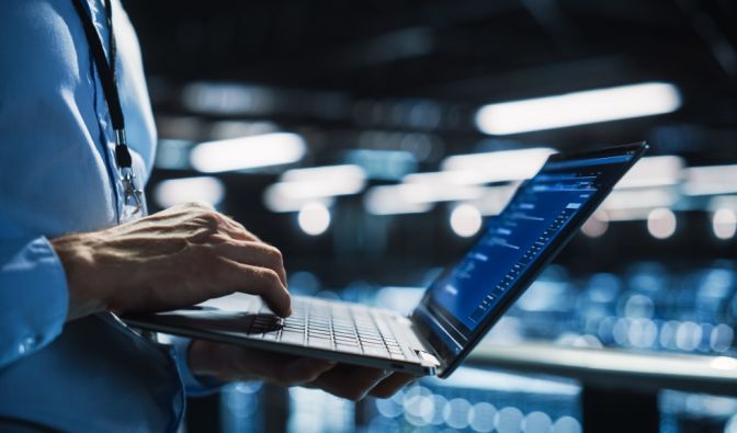 Besonders bei der Verwaltung von Dokumenten können digitale Tools helfen.