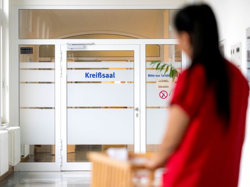 Immer weniger Babys: Geburtenrate sinkt in Deutschland auf Rekord-Tiefpunkt