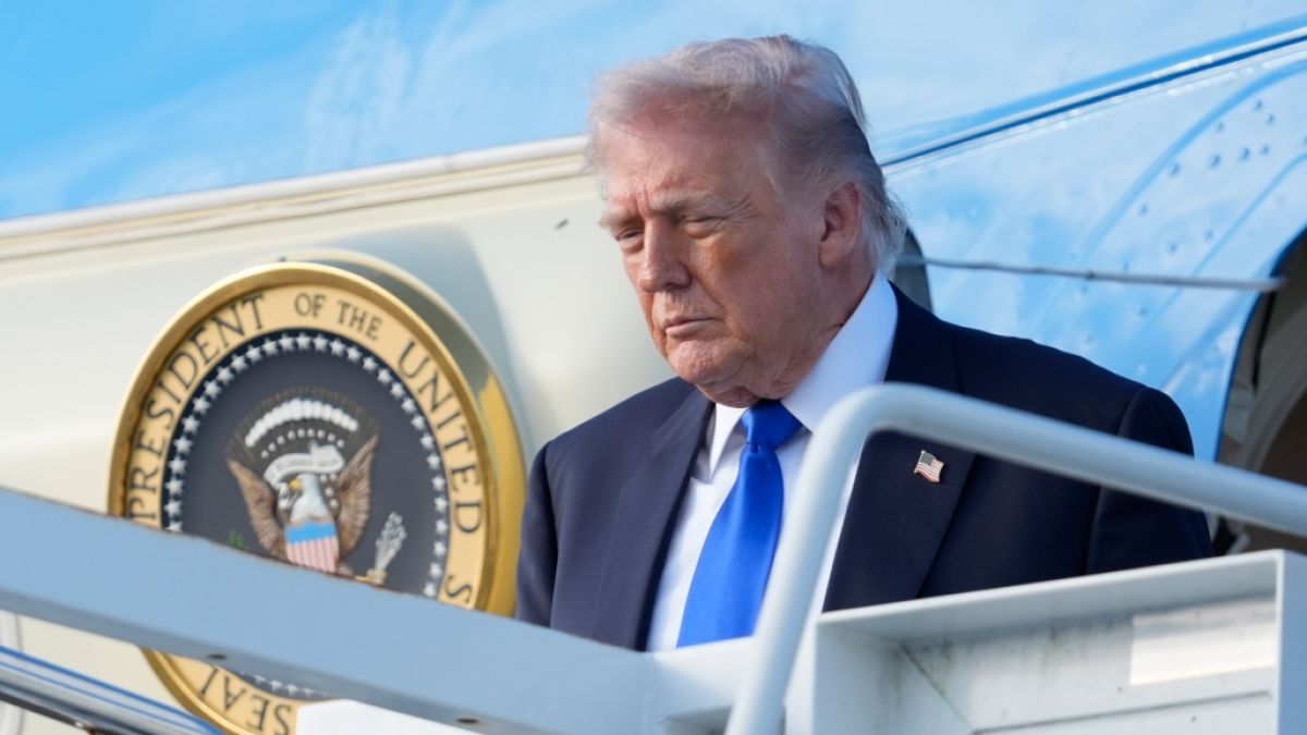 Donald Trump will offenbar die Blockade iranischer H&auml;fen aufrechterhalten. (Foto)