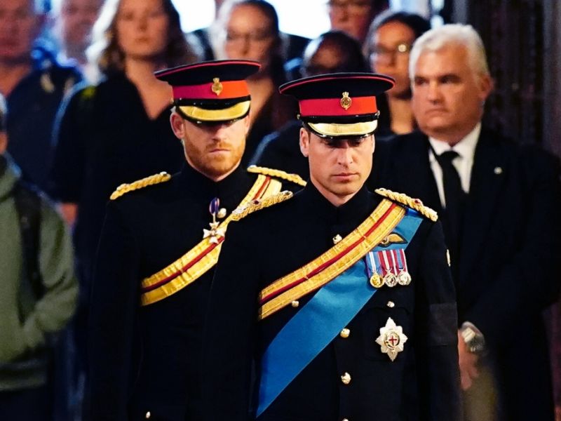 Prinz Harry beißt auf Granit: Prinz William bleibt stur - diese Annäherungsversuche sind "nicht verhandelbar"