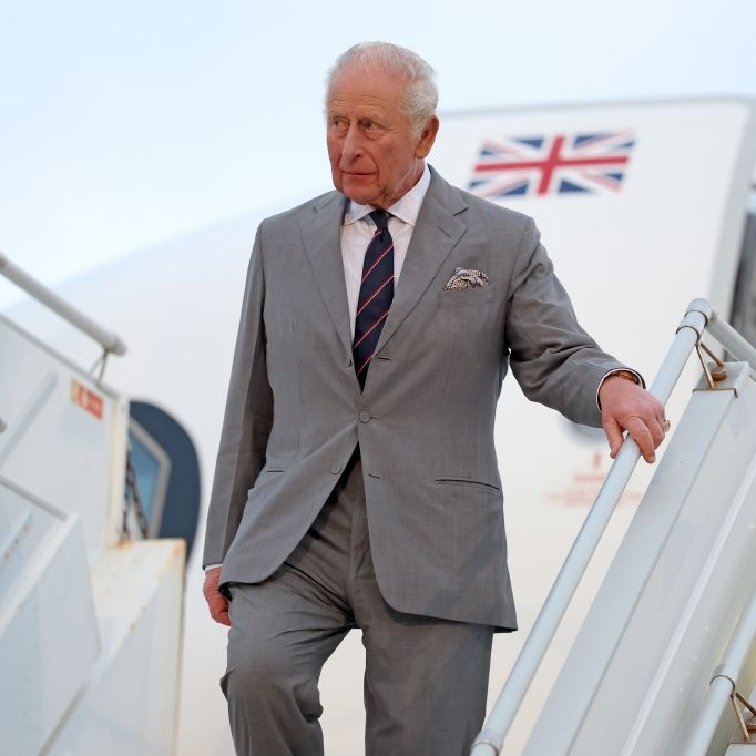 Putin-Anhänger werfen Royal 