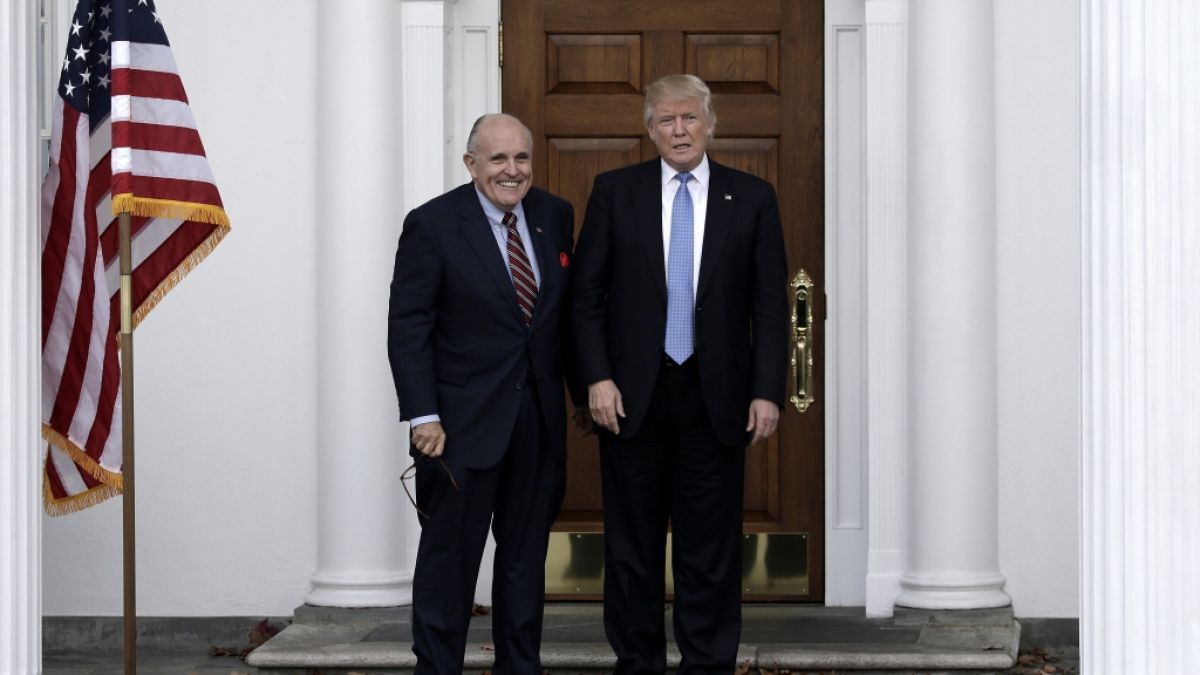 Donald Trump und Rudy Giuliani verbindet eine langj&auml;hrige Partnerschaft auf dem politischen Parkett. (Foto)