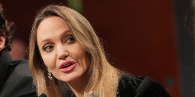 Angelina Jolie