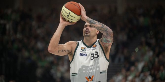 Maik Zirbes