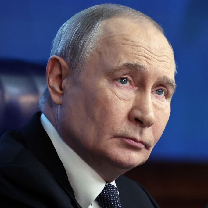 Wladimir Putins bevorstehende Siegesparade sorgt schon jetzt für Häme in den sozialen Medien.