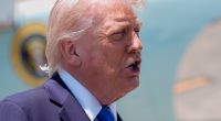 Donald Trump holte sich bei einem UFC-Kämpfer die Zustimmung für seinen Iran-Krieg.