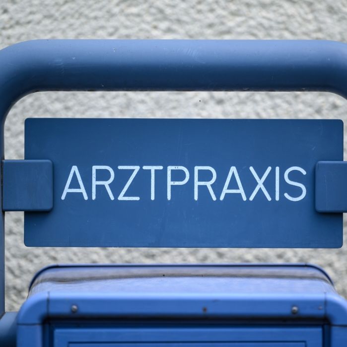 Kassenärzte schlagen Alarm - Millionen Arzttermine bald futsch?