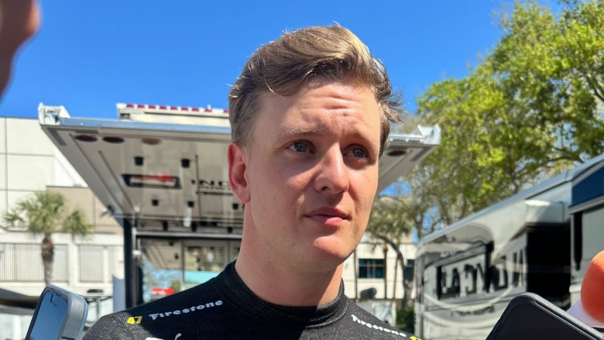 Mick Schumacher hat nach einem Unfall Schmerzen. (Foto)