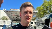 Mick Schumacher hat nach einem Unfall Schmerzen.