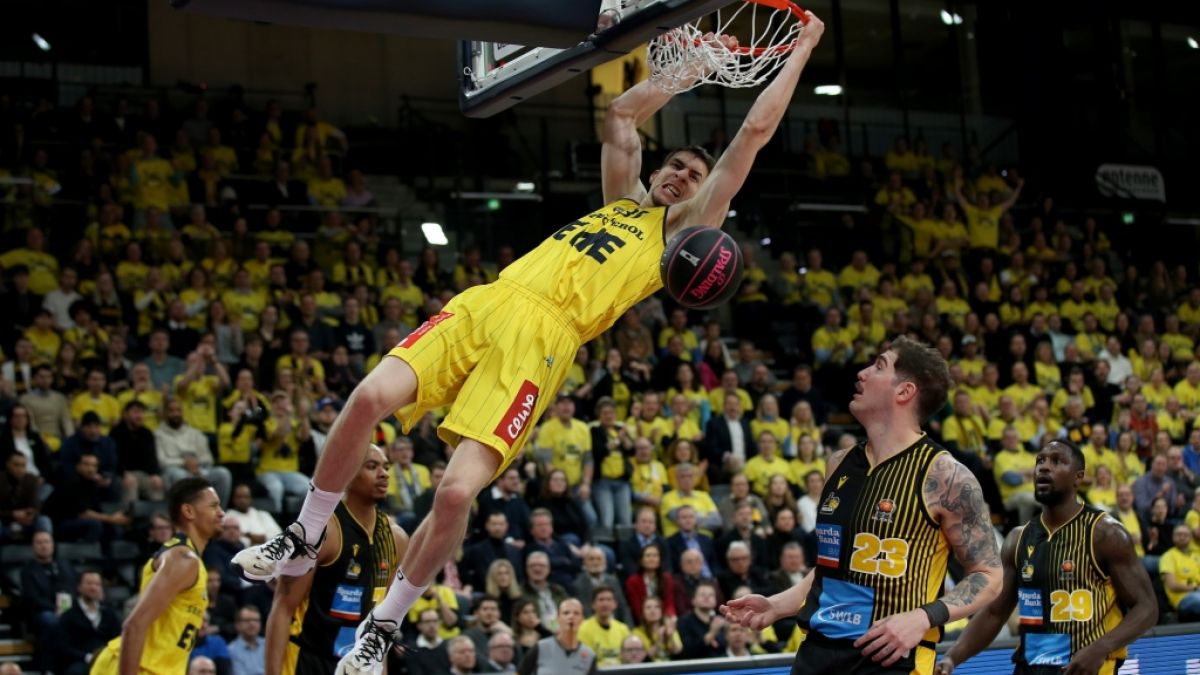 Alen Pjanic beim Dunking (Archivbild, 2023). (Foto)