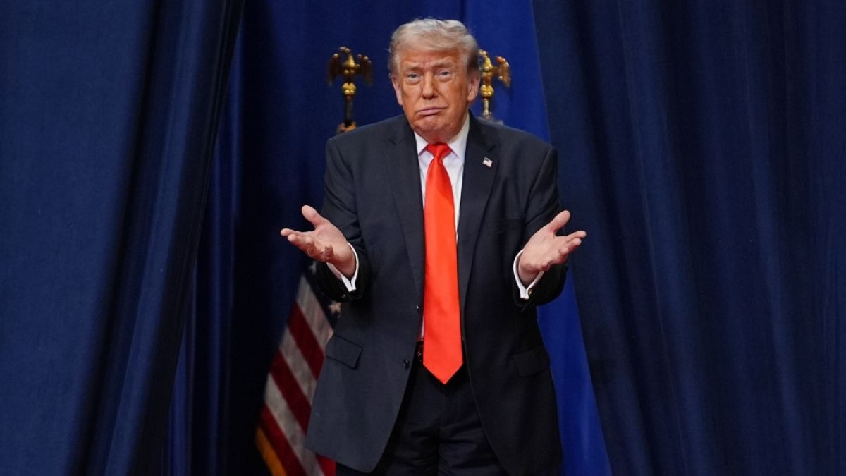 Vor den Zwischenwahlen im November geraten die US-Republikaner zunehmend unter Druck - und Donald Trump schweigt eisern dazu, ob er seine Partei mit 300 Millionen US-Dollar unterst&uuml;tzt. (Foto)