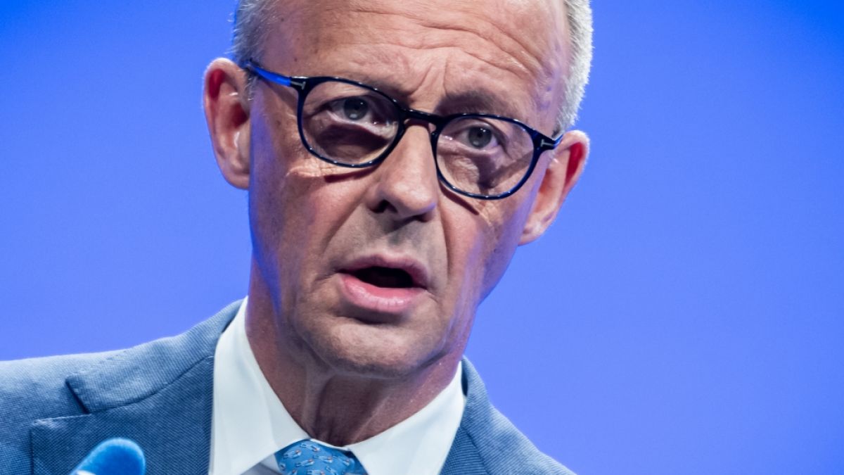 Friedrich Merz ist nach seinem ersten Jahr als Bundeskanzler in den Umfragen ins Bodenlose gest&uuml;rzt. (Foto)