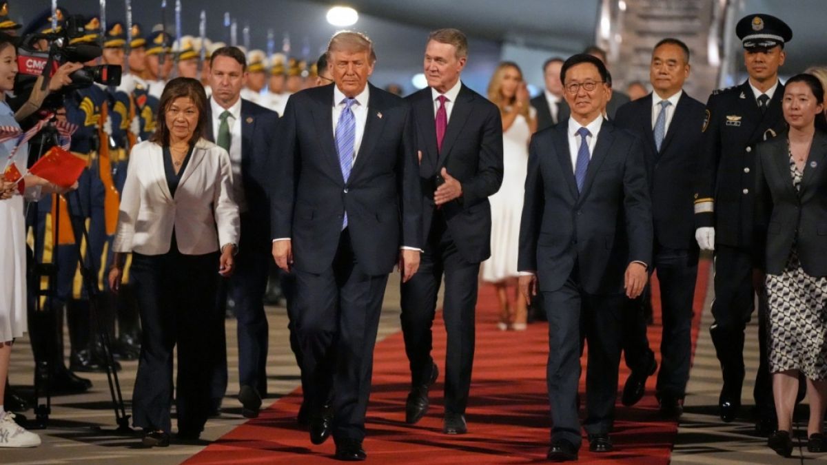 Donald Trump erwartete nach der Landung in Beijing eine Begr&uuml;&szlig;ungszeremonie. (Foto)