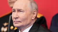 Drohnen-Angriffe, massive Verluste und Machtgerüchte setzen Wladimir Putin zunehmende unter Druck.