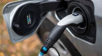 Alle Besitzer eines seit Januar neu gekauften Autos haben Anspruch auf die Prämie.