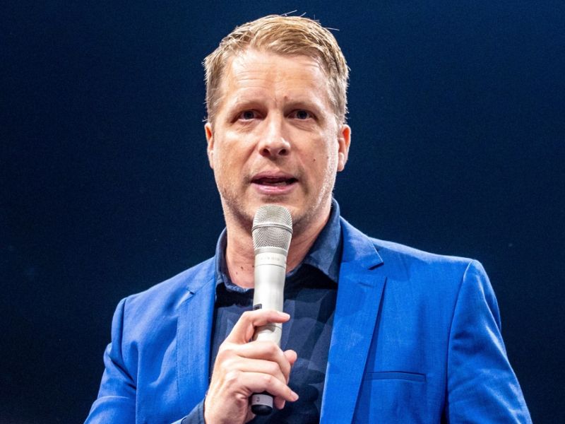Oliver Pocher: Wegen Amiras Schwangerschaft geht der Comedian auf ihren Partner los