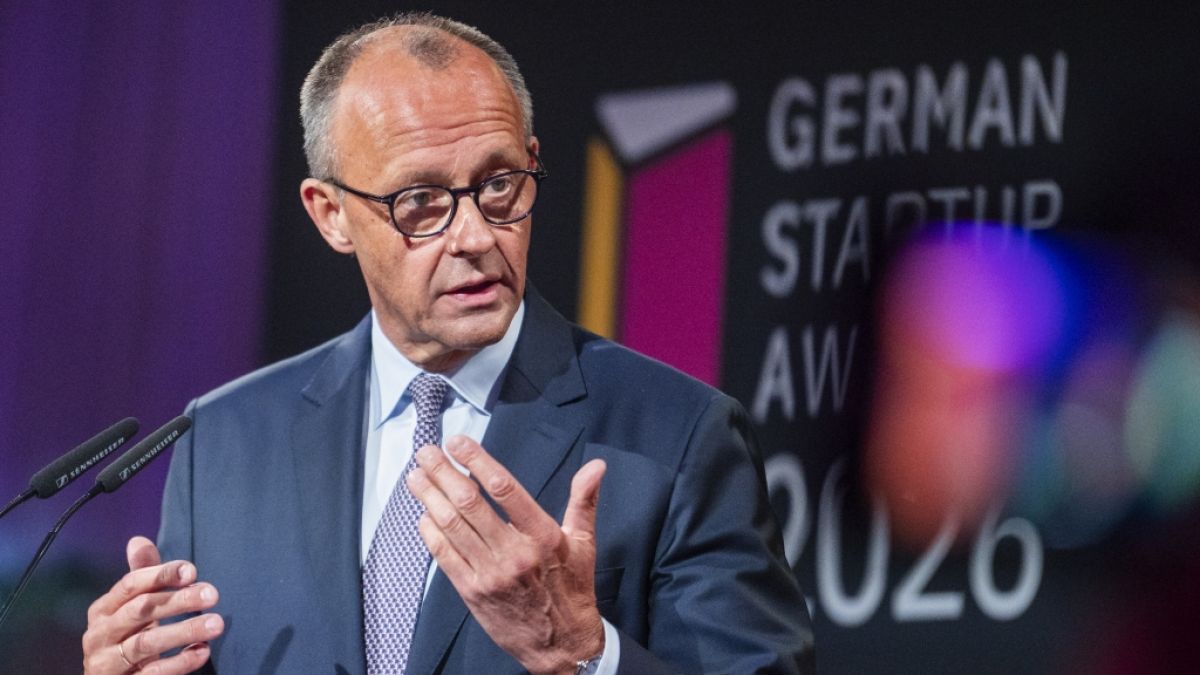 Bundeskanzler Friedrich Merz (CDU) spricht bei der Preisverleihung der "German Startup Awards 2026". (Foto)