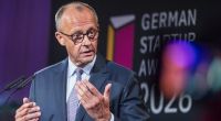 Bundeskanzler Friedrich Merz (CDU) spricht bei der Preisverleihung der 