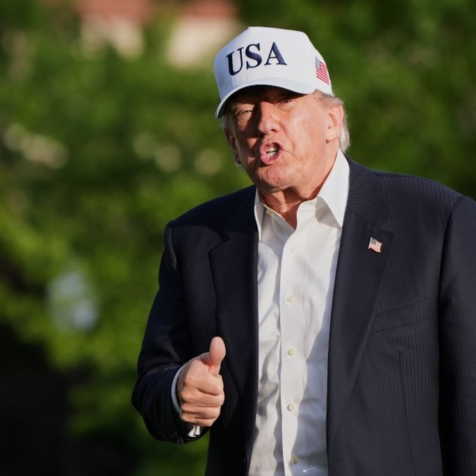 Donald Trump schießt gegen Stephen Colbert.
