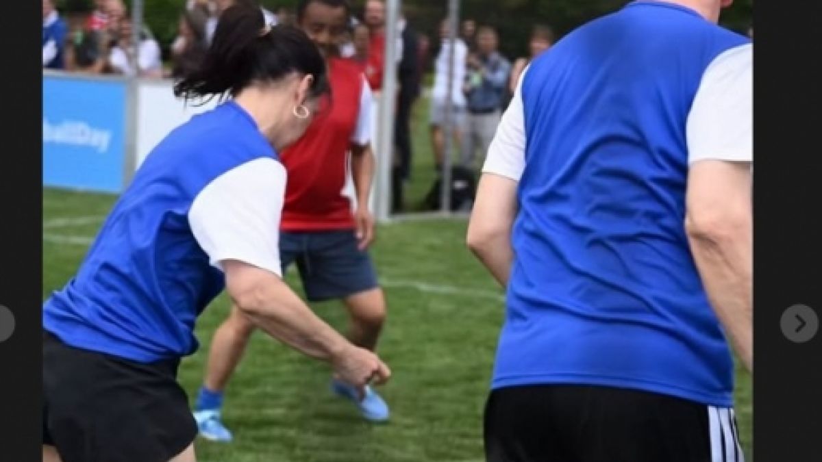 Auch auf dem Fu&szlig;ballplatz engagiert: Annalena Baerbock. (Foto)